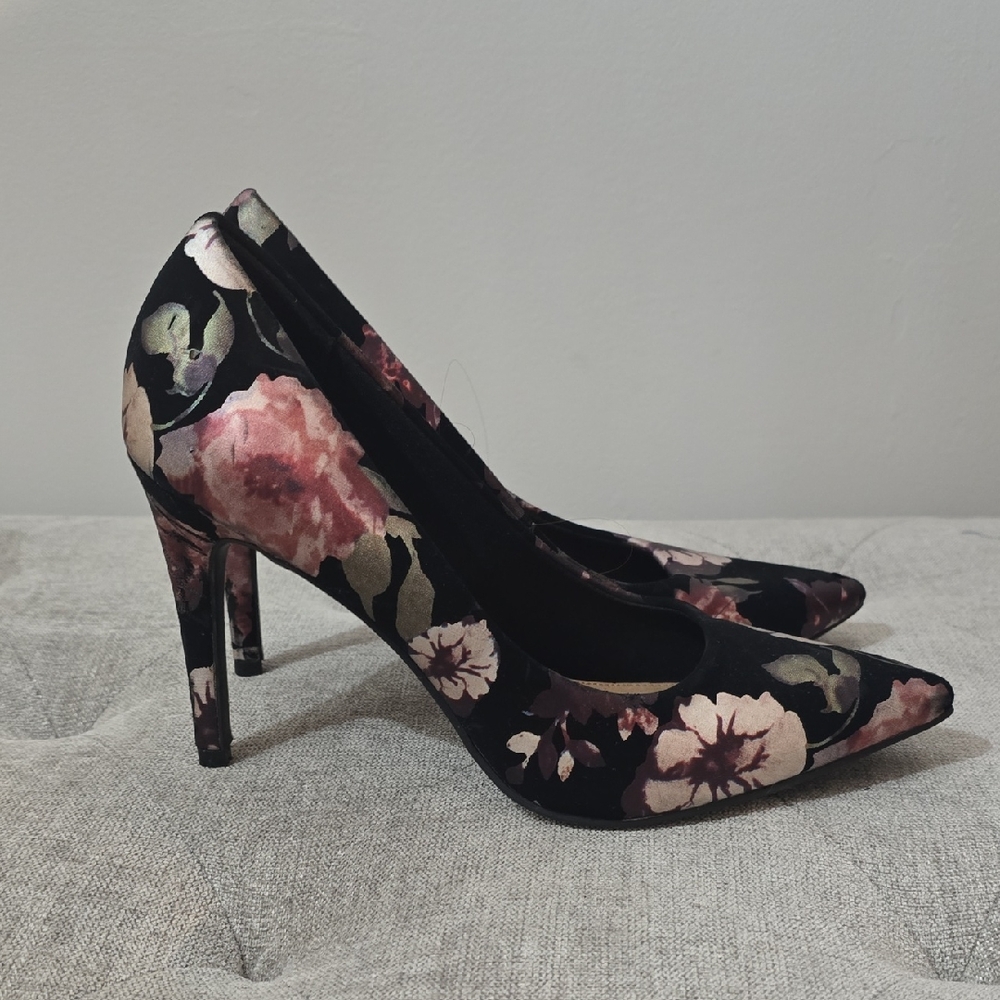 Christian Siriano Black and Pink Floral Heels